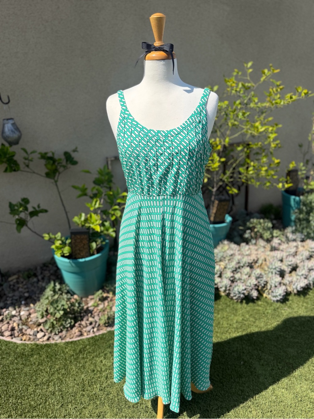Banana Republic Teal & White Geometric Maxi Dress